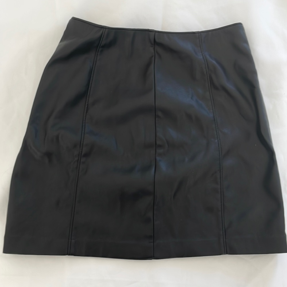 Abercrombie & Fitch Women’s S Vegan Leather Skirt